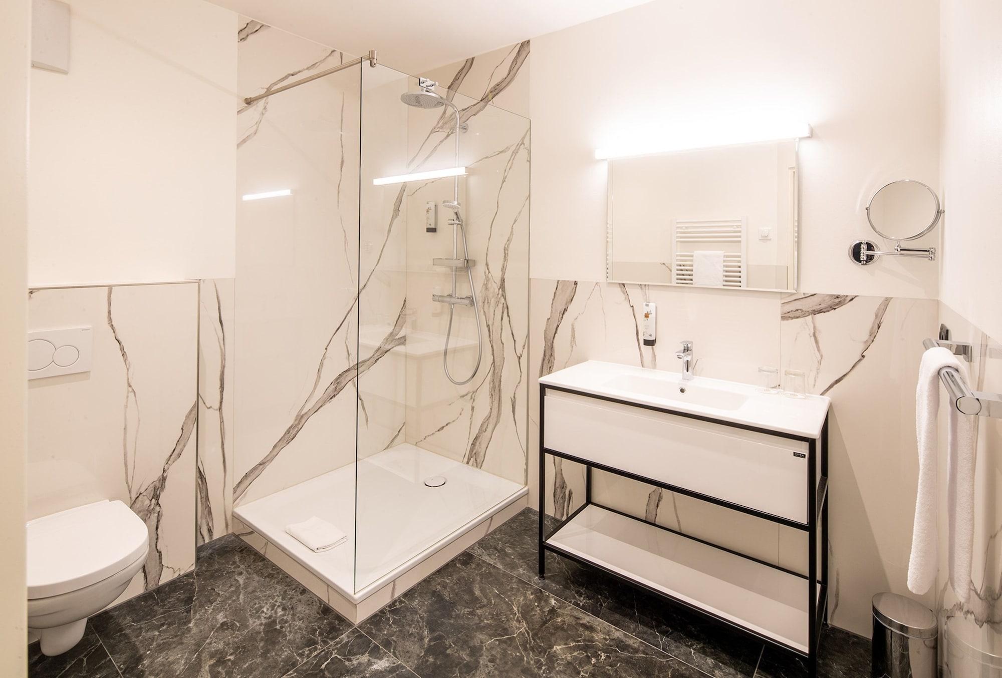 BoutiqueHotel Dom - Rooms&Suites Graz Extérieur photo