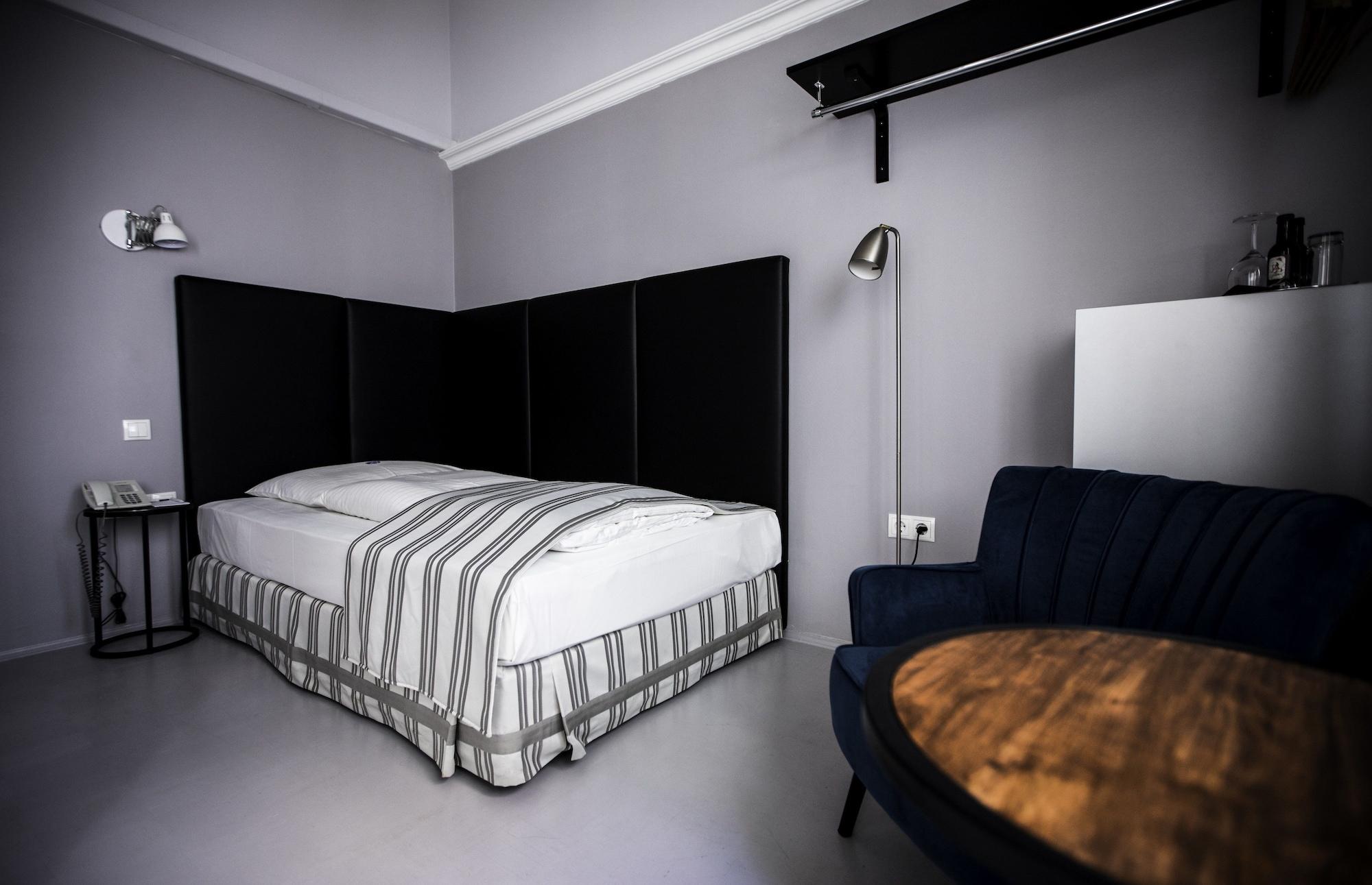 BoutiqueHotel Dom - Rooms&Suites Graz Extérieur photo