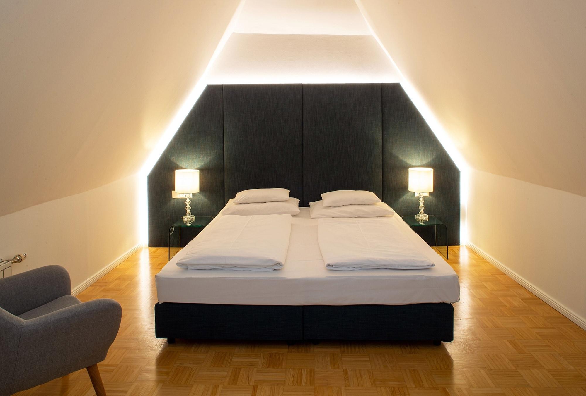 BoutiqueHotel Dom - Rooms&Suites Graz Extérieur photo